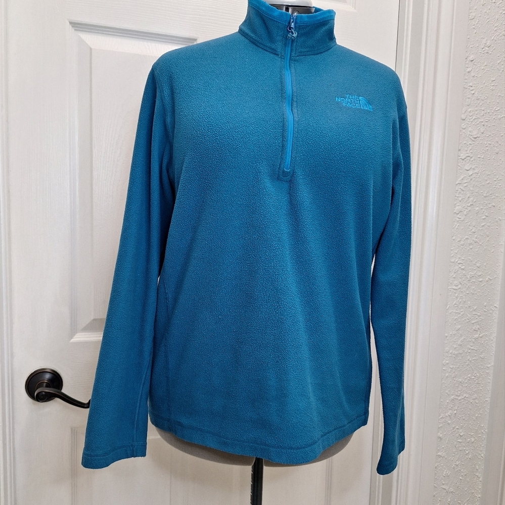 The North Face Men's Blue Fleece Sweater